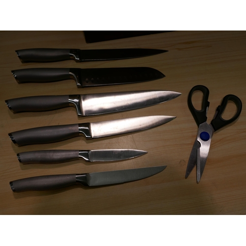 6050 - Henckels Knife Block, Original RRP £144.99 + Vat (338-325) *This lot is subject to Vat