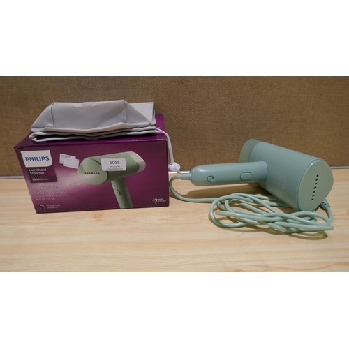 6055 - Philips 3000 Series Garment Steamer  (338-115) *This lot is subject to Vat