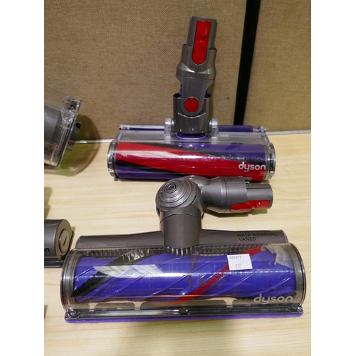 6070 - Dyson V10 Absolute Stick Vacuum Cleaner With Battery And Accessories, Original RRP £349.99 + Vat (33... 