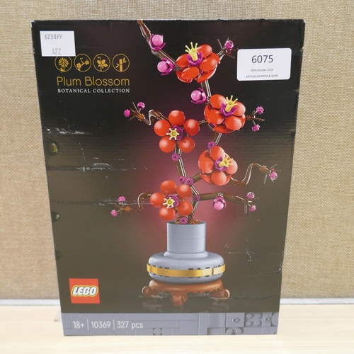 6075 - Lego Icons Plum Blossom  Flower - Model 10369        (338-422) *This lot is subject to Vat