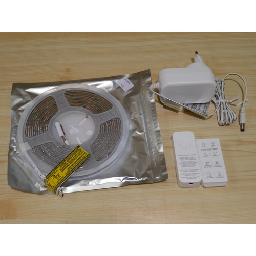 6076 - Feit Smart Led Strip Light   (338-414) *This lot is subject to Vat