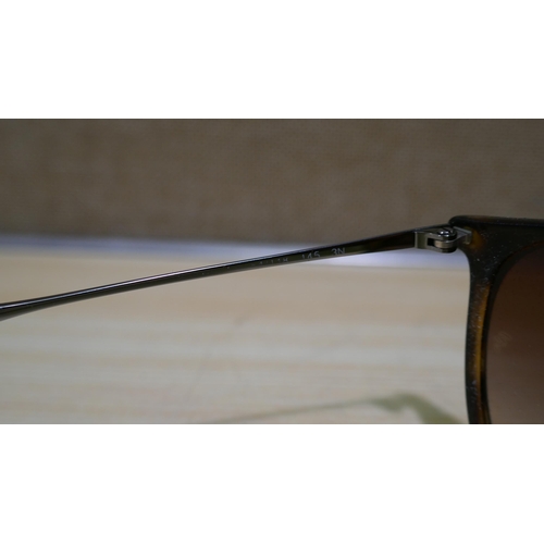 6078 - Rayban Tortoise Sunglasses (338-263) *This lot is subject to Vat