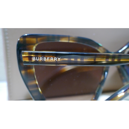 6082 - Burberry Brown Check Plastic Sunglasses (338-99) *This lot is subject to Vat