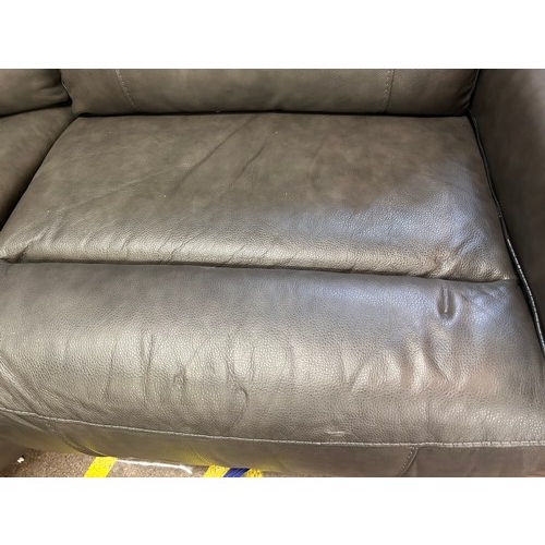 3001 - Gilman Creek Lauretta Leather Electric Reclining Corner Sofa (Damaged Cable) , Original RRP £1999.99... 