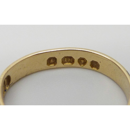 7037 - A Georgian 18ct gold and enamel mourning ring, 'Ever Thine', London 1765, 2.3g, L