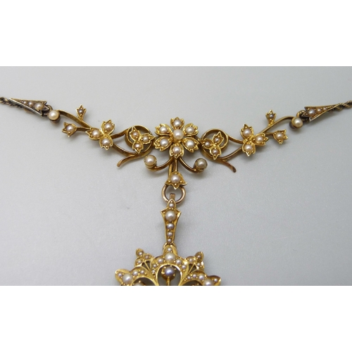 7049 - An early 20th Century 15ct gold, pearl and diamond set necklace, 16.2g, 39.5cm