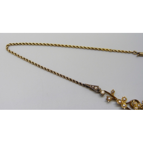 7049 - An early 20th Century 15ct gold, pearl and diamond set necklace, 16.2g, 39.5cm