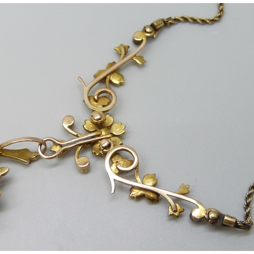 7049 - An early 20th Century 15ct gold, pearl and diamond set necklace, 16.2g, 39.5cm