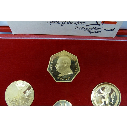 7066 - A 22ct gold coin set - Centenary of Sir Winston Churchill 1874-1974 commemorative medallions, limite... 