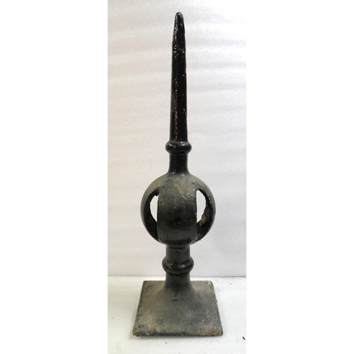 9003 - An LNER type square post signal finial. 62cm height. To be sold with no reserve.