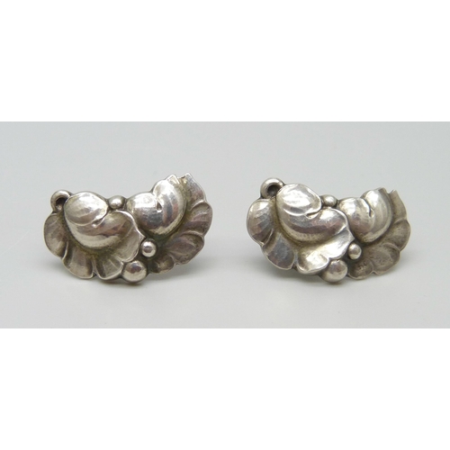 7135 - A pair of silver Georg Jensen earrings, 2.3cm, number 50A