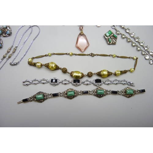 7154 - A collection of early 20th Century vintage costume jewellery including Czech filigree, foil beads an... 