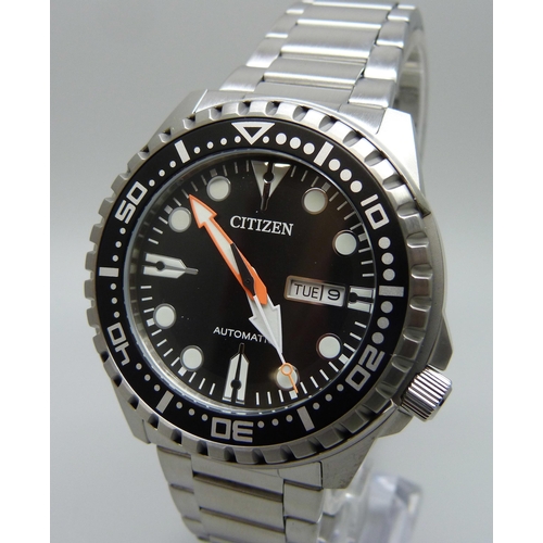 7202 - A Citizen Automatic Day Date wristwatch, with extra silicon strap, 45mm case, boxed