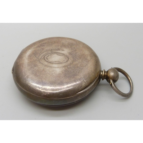 7211 - A .935 silver cased centre seconds pocket watch