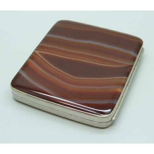 7217 - A white metal cigarette box set with two agate panels, 8.7 x 7.5cm, 138g