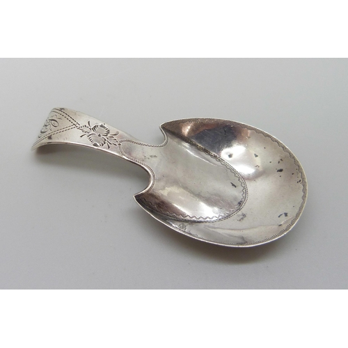 7218 - A Georgian silver caddy spoon, 1806 or 1807, Birmingham, 6.7g, 6.7cm