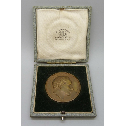 7297 - A WWI period commemorative medallion, Herbert Morris Limited, Empress Works Loughborough, 'Carry On'... 