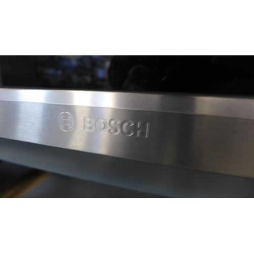 4026 - Bosch warming drawer (464-200)  * This lot is subject to vat