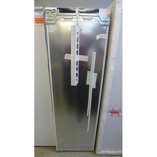 4052 - Bosch Built In Freezer, Original RRP £999.17 inc Vat (464-53) *This lot is subject to Vat