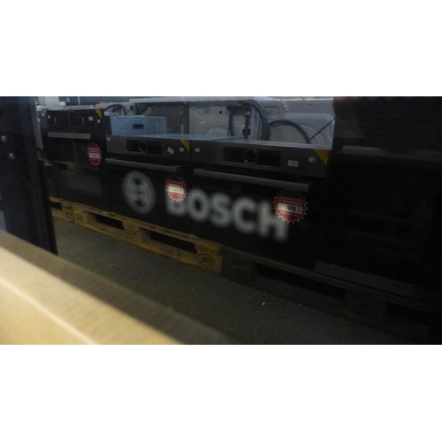 4077 - Bosch Serie 4 Wall Microwave- model no - BFL523MB0B, Original RRP £307.5 inc Vat (464-95) *This lot ... 