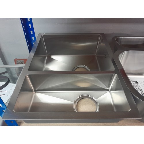 4043 - Stainless Steel 1.5 Bowl Sink and Ecuador 1.5 Bowl RVS U/mount Stainless Steel Sink - model no. - BL... 