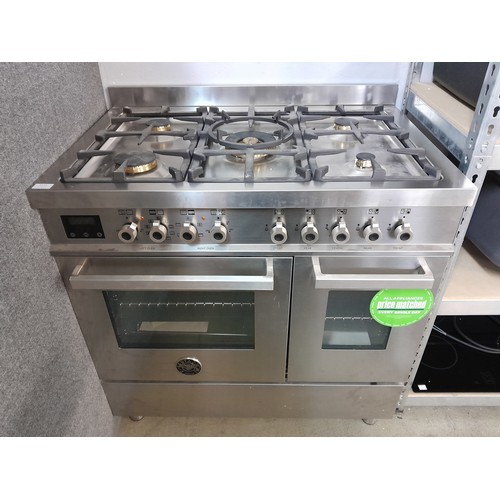 4113 - Bertazzoni Italia Professional 90cm 6 burner gas range cooker with electric oven - Model no PRO905MF... 