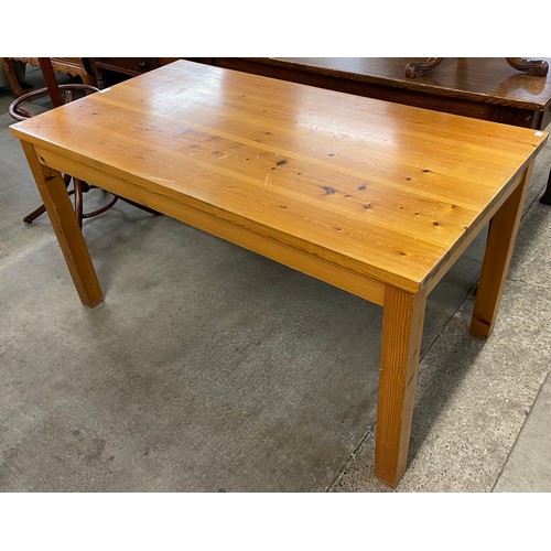 180 - A pine kitchen table