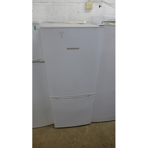 5085 - A Liebherr freestanding 60/40 fridge freezer