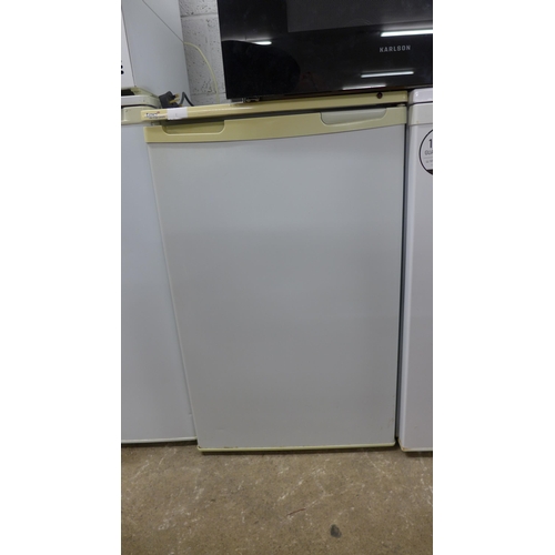 5089 - A LEC R45 M 12v mini convection fridge freezer