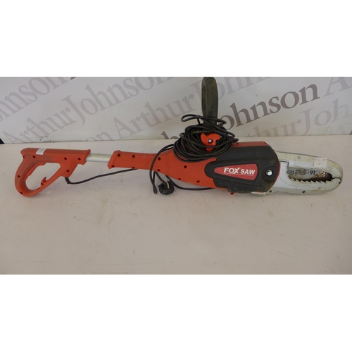 5131 - A Fox saw double guard 91, 240V electric chainsaw