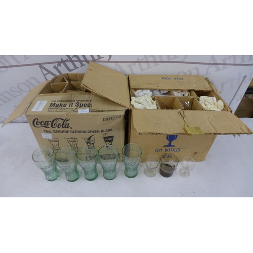 5195 - A quantity of coke-cola and other drinking glasses