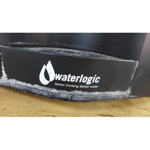 5217 - A Waterlogic water cooler