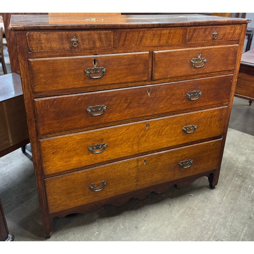 162 - A George III inlaid mahogany chest of drawers