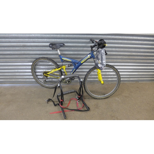 5098 - An Emmelle Ascent full suspension mountain bike with car carry stand