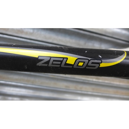 5105 - A Carrera Zelos light weight aluminium  road bike