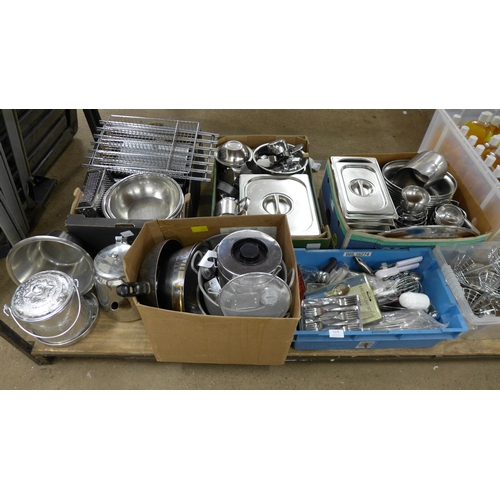 5279 - A large quantity of stainless steel and other kitchen and catering items including dish racks, drawe... 