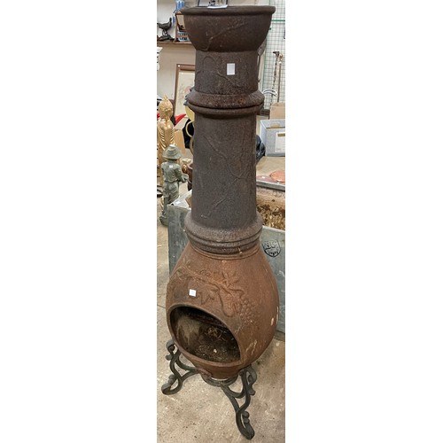 257 - A cast iron pot-belly chiminea