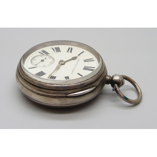 1004 - A heavy silver pocket watch, Birmingham 1890