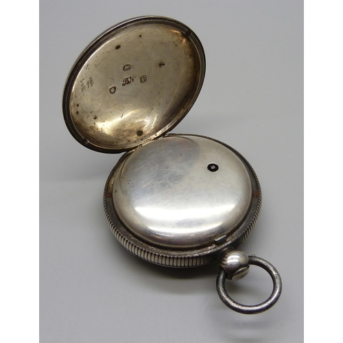 1016 - A silver pocket watch, London 1821, runs