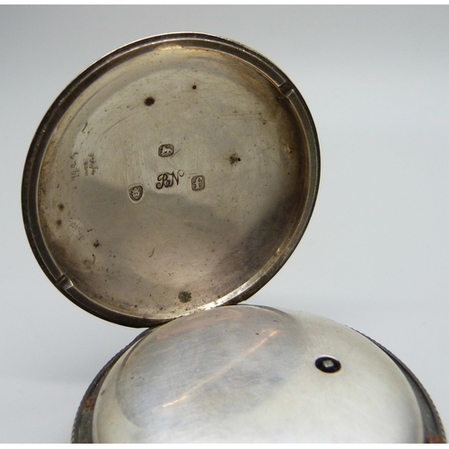 1016 - A silver pocket watch, London 1821, runs