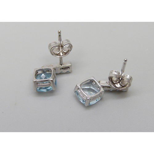 1028 - A pair of 9ct white gold and topaz earrings, 1.8g, 1.3cm drop