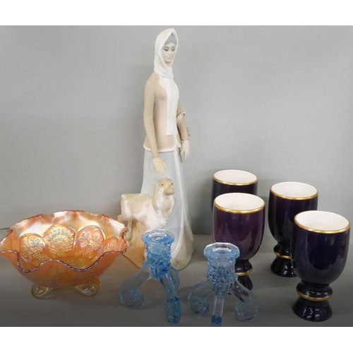 1132 - A box of glassware, Spanish figure, etc. **PLEASE NOTE THIS LOT IS NOT ELIGIBLE FOR IN-HOUSE POSTING... 