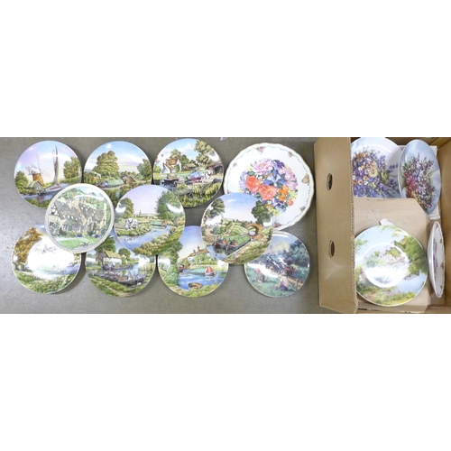 1155 - A box of Royal Worcester and Royal Albert collectors plates **PLEASE NOTE THIS LOT IS NOT ELIGIBLE F... 