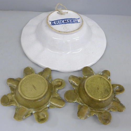 704 - An Erichsen ashtray, 21cm, and two small brass ashtrays