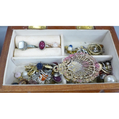 747 - Two jewellery boxes with costume jewellery and coins