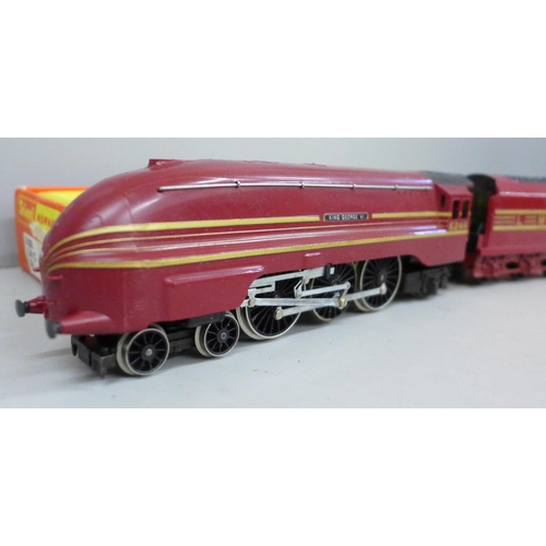 749 - A Tri-ang Hornby R871 