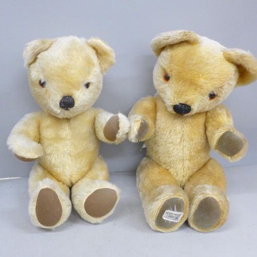 754 - Two Teddy bears, Chad Valley and Merrythought