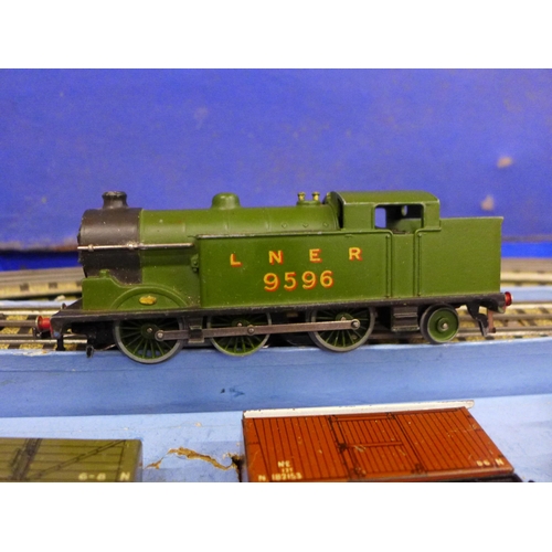 761 - A Hornby Dublo 