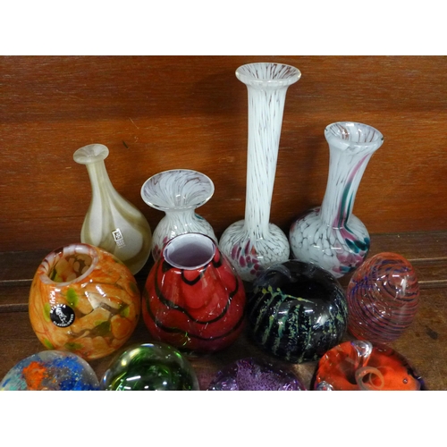 796 - A collection of glass vases and paperweights including M’dina, Caithness, other Italian and Maltese ... 