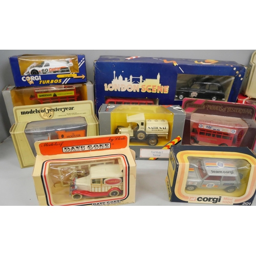 831 - A collection of model vehicles, including Corgi 201 Mini 1000